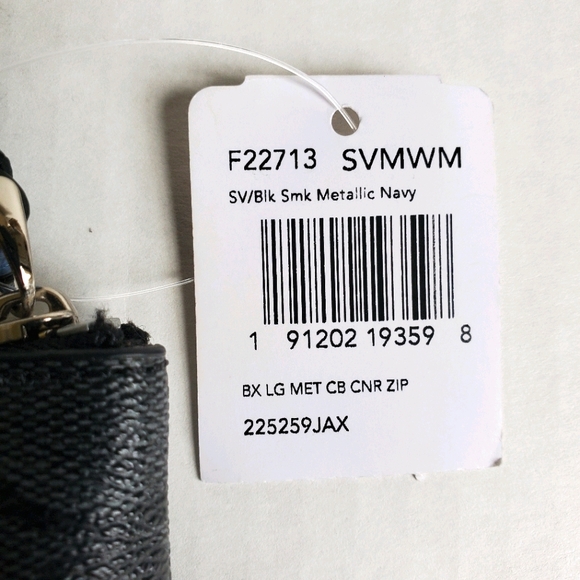 Coach Metallic Blue Colorblock Wristlet F22713 NWT - Picture 4 of 6